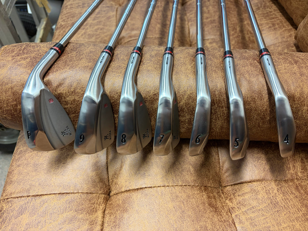 Miura KM-700 4-PW Iron Set | KBS VX Tour Proto 125 X | Right Handed