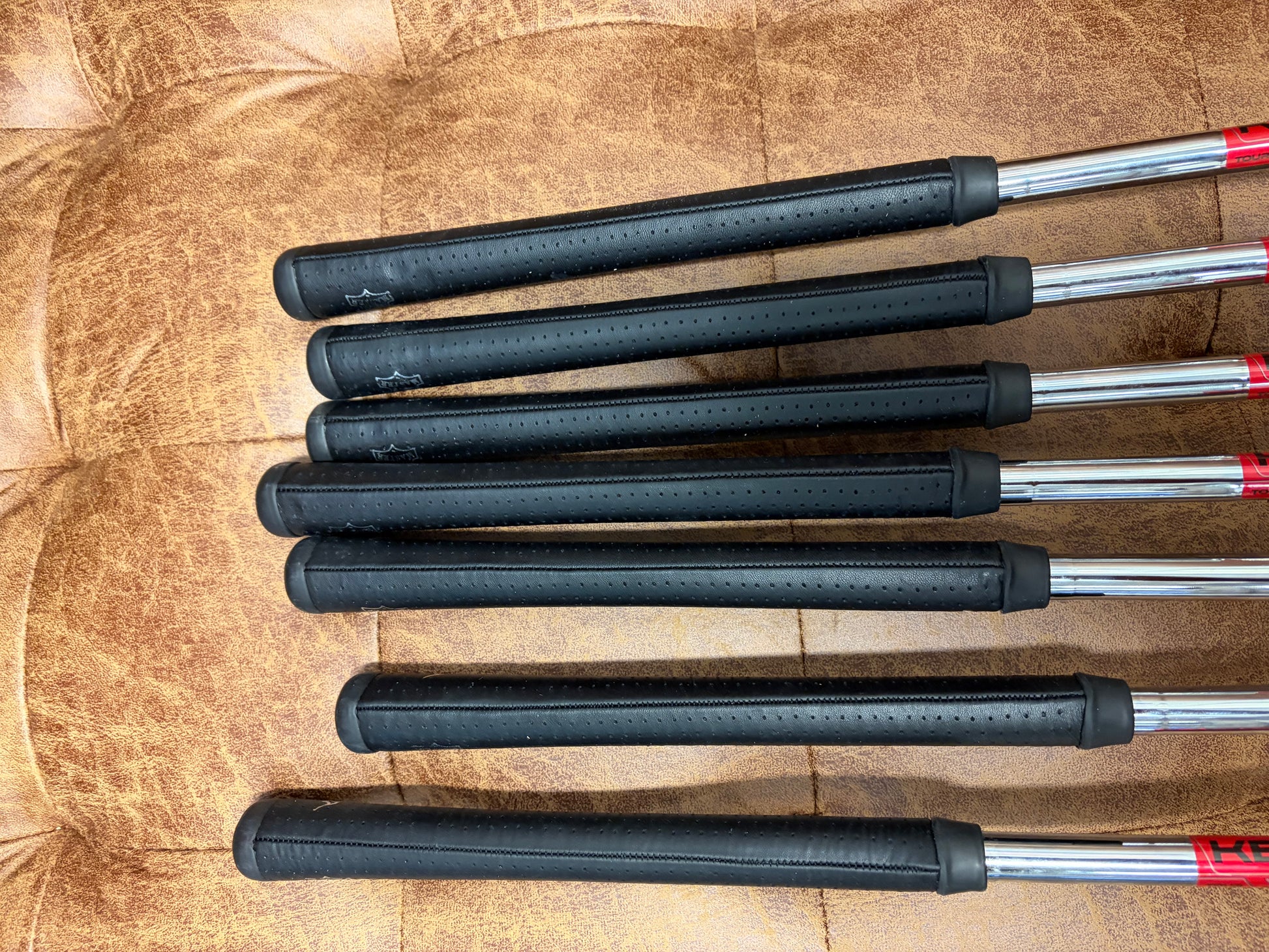 Miura KM-700 4-PW Iron Set | KBS VX Tour Proto 125 X | Right Handed