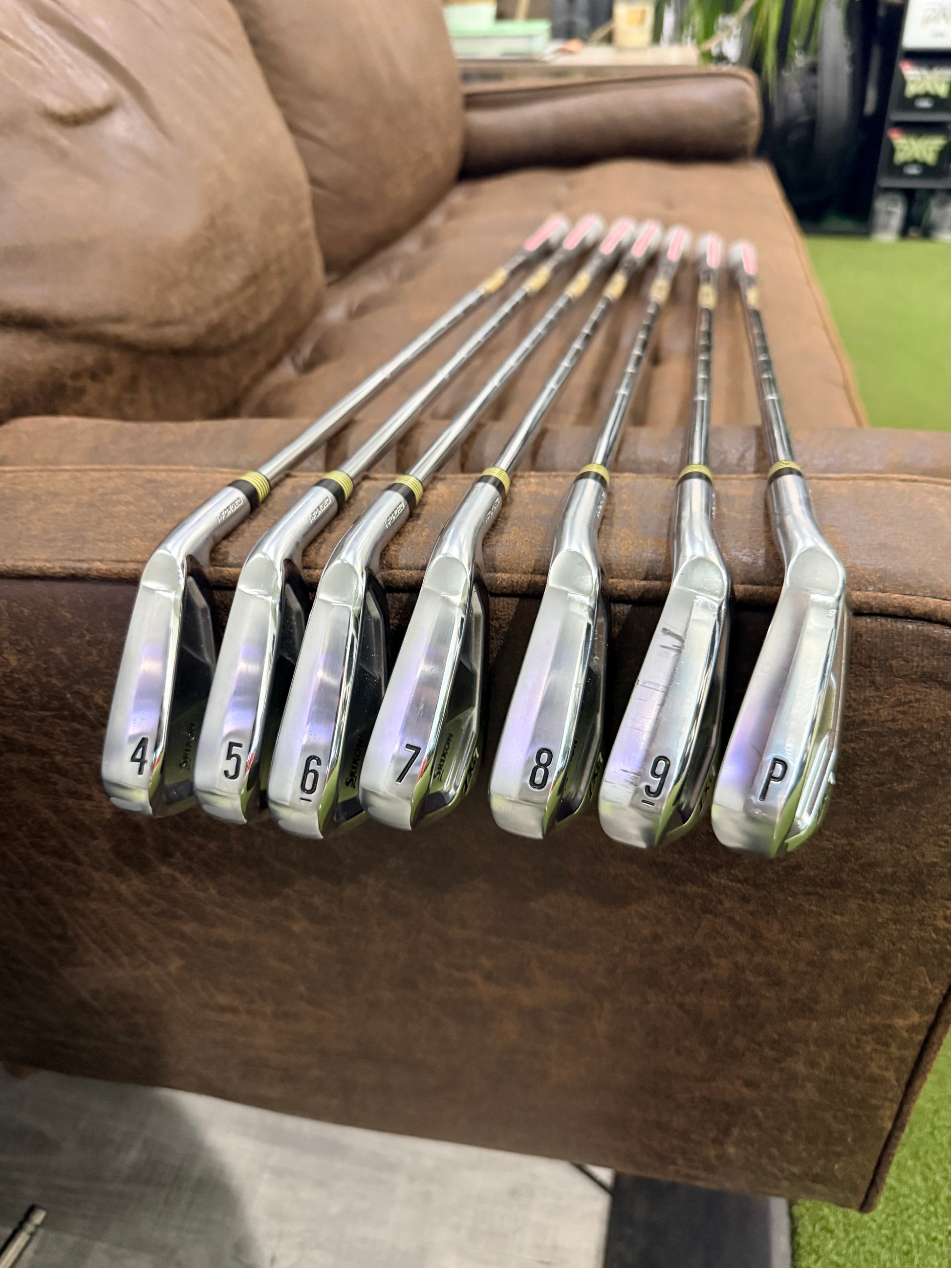 Srixon ZXi7 4-PW Iron Set - Used